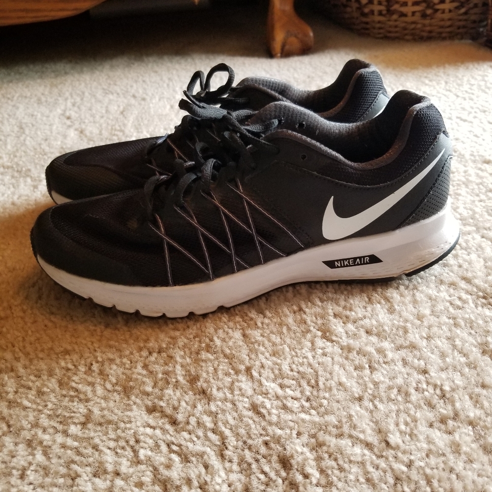 Shoes - Picture 5 of 5